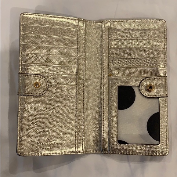 Kate Spade Bifold Wallet - Picture 3 of 3